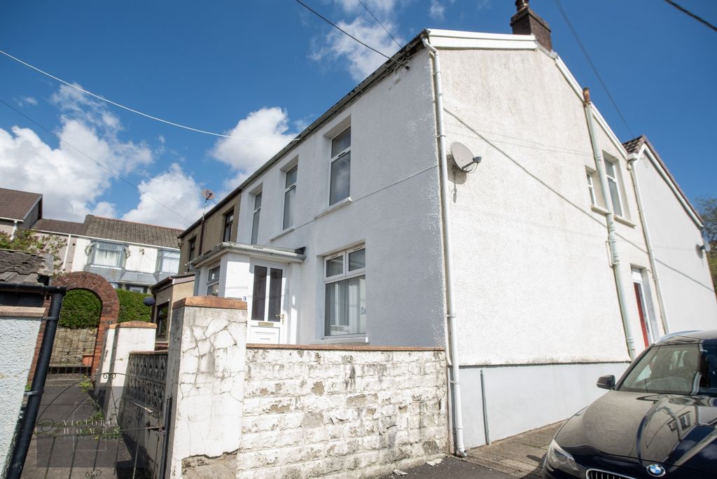 Property photo 2 of 43 Photo 2