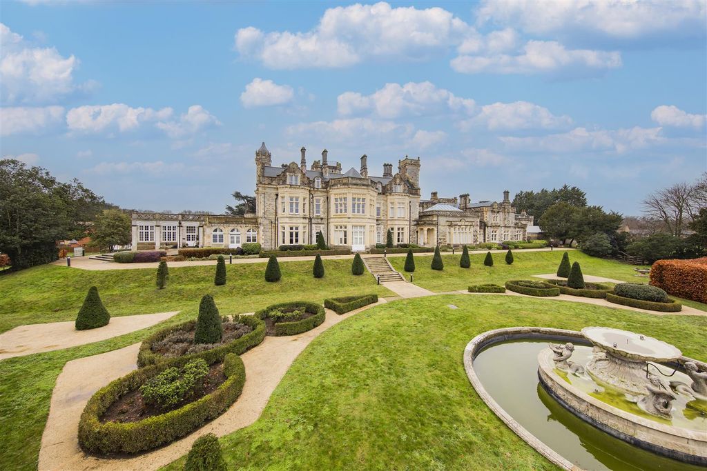 Property photo 1 of 47 Rear Aspect & Gardens