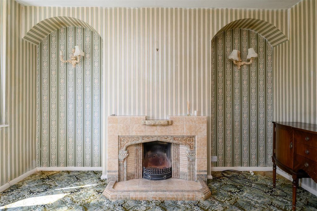 Property photo 3 of 15 Living Room 2