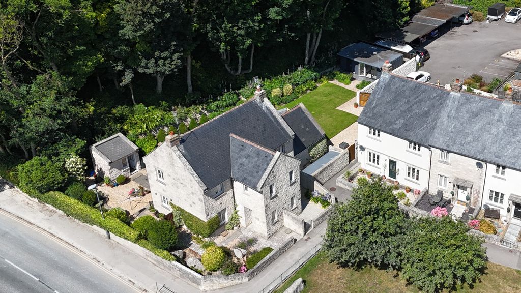 Property photo 1 of 18 Dji_Fly_20250709_110248_0134_1752058181449_Photo.Jpg