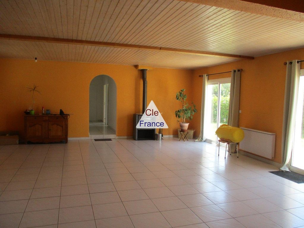 Property photo 2 of 3