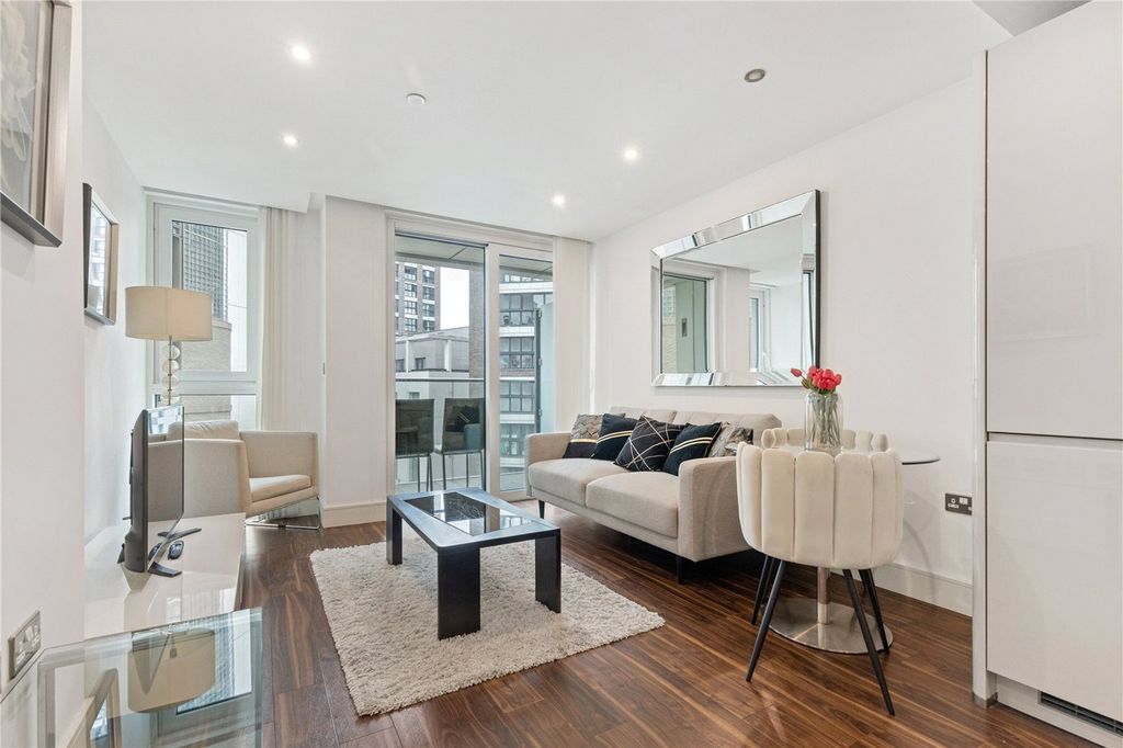 Property photo 2 of 12 Picture No. 10