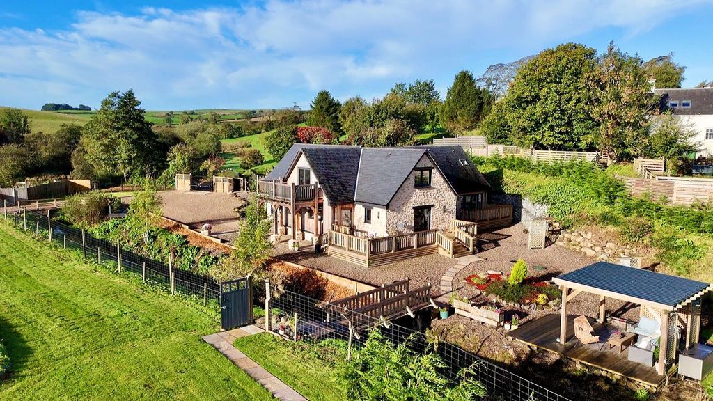Property photo 1 of 57