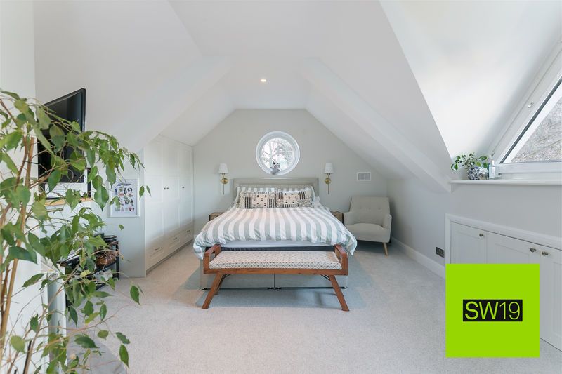 Property photo 2 of 14 Photo 9