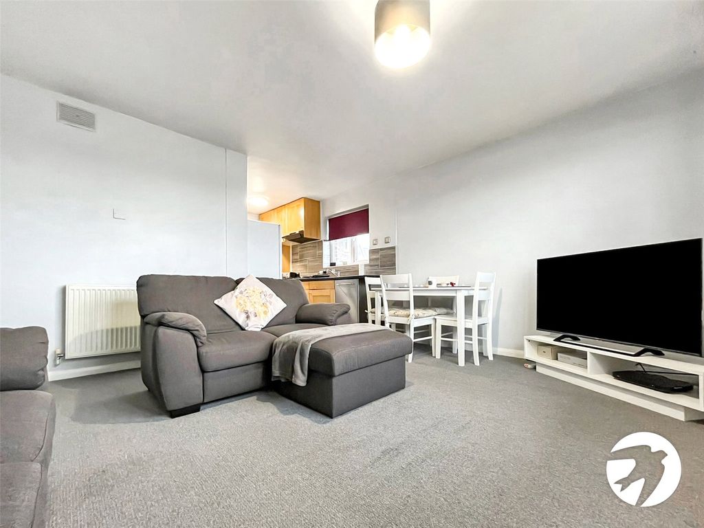 Property photo 3 of 7 Picture No. 09