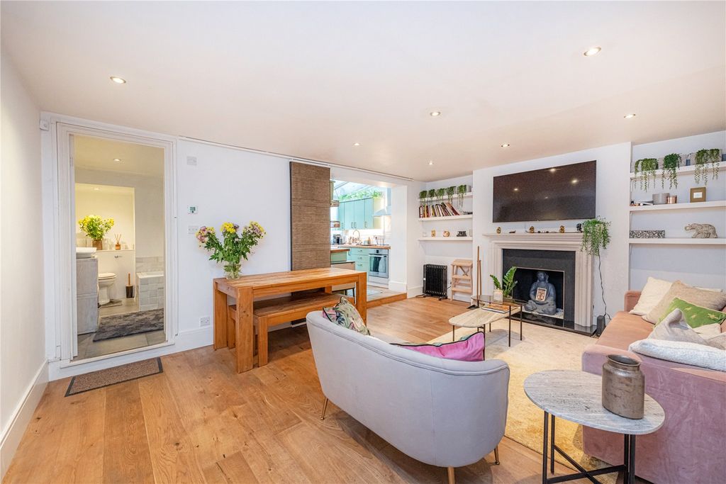 Property photo 3 of 12 Picture No. 19