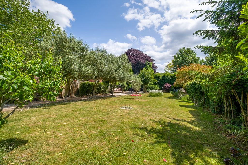 Property photo 2 of 36 1440Px_1 The Cedars-58