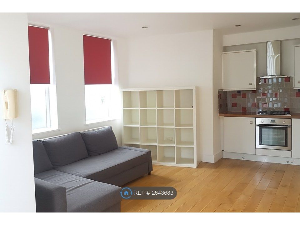 Property photo 1 of 9