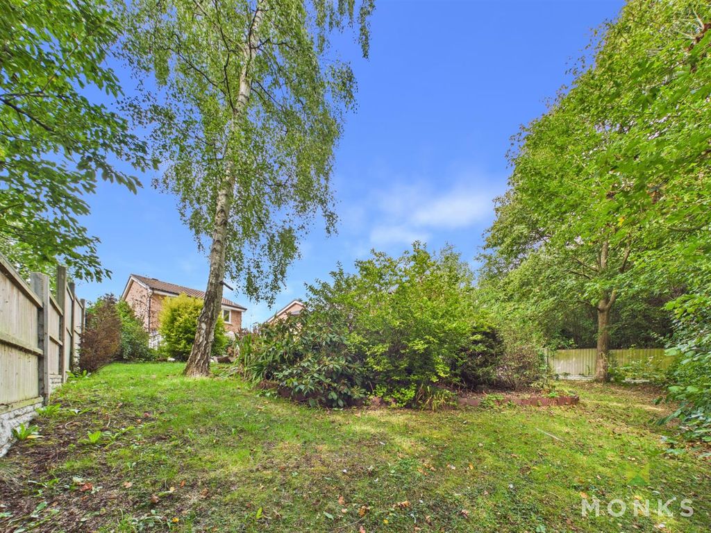 Property photo 2 of 24 Cam01520G0-Pr0468-Still021.Jpg