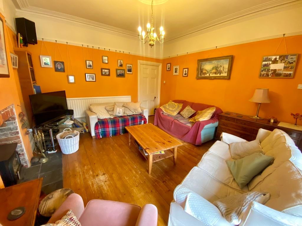 Property photo 3 of 40 Sitting Room