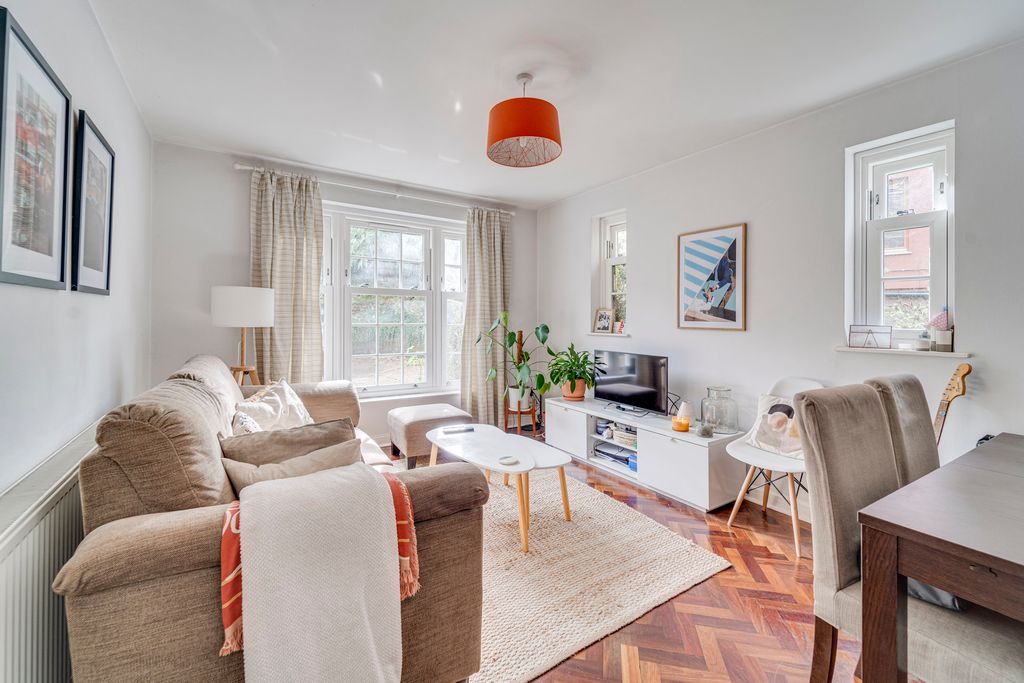 Property photo 1 of 13 Ndb08608_Enfused-Edit