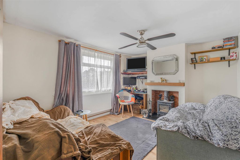 Property photo 3 of 20 4_69540-1.Jpg