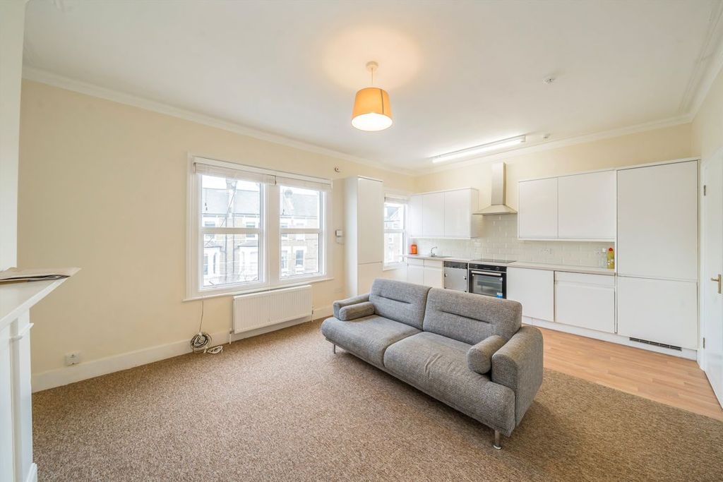 Property photo 2 of 5