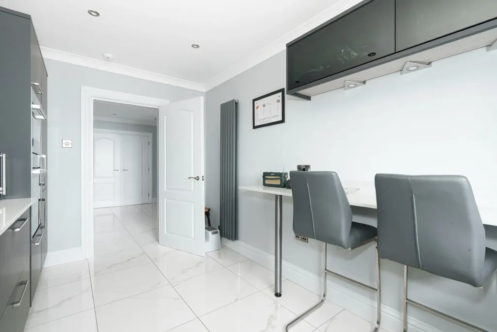 Additional image 13 of 2 bed flat for sale23, King Edward Bay Apartments, Onchan IM3