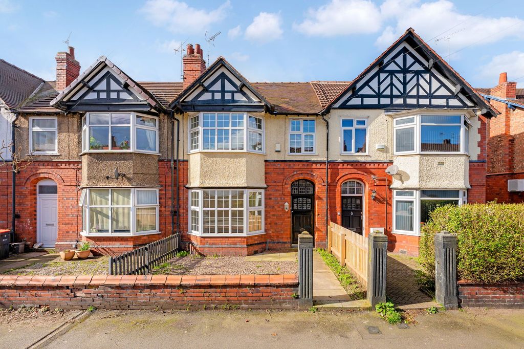 Property photo 1 of 28