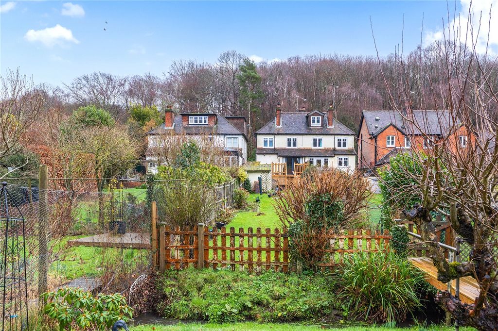 Property photo 3 of 17 Picture No. 13