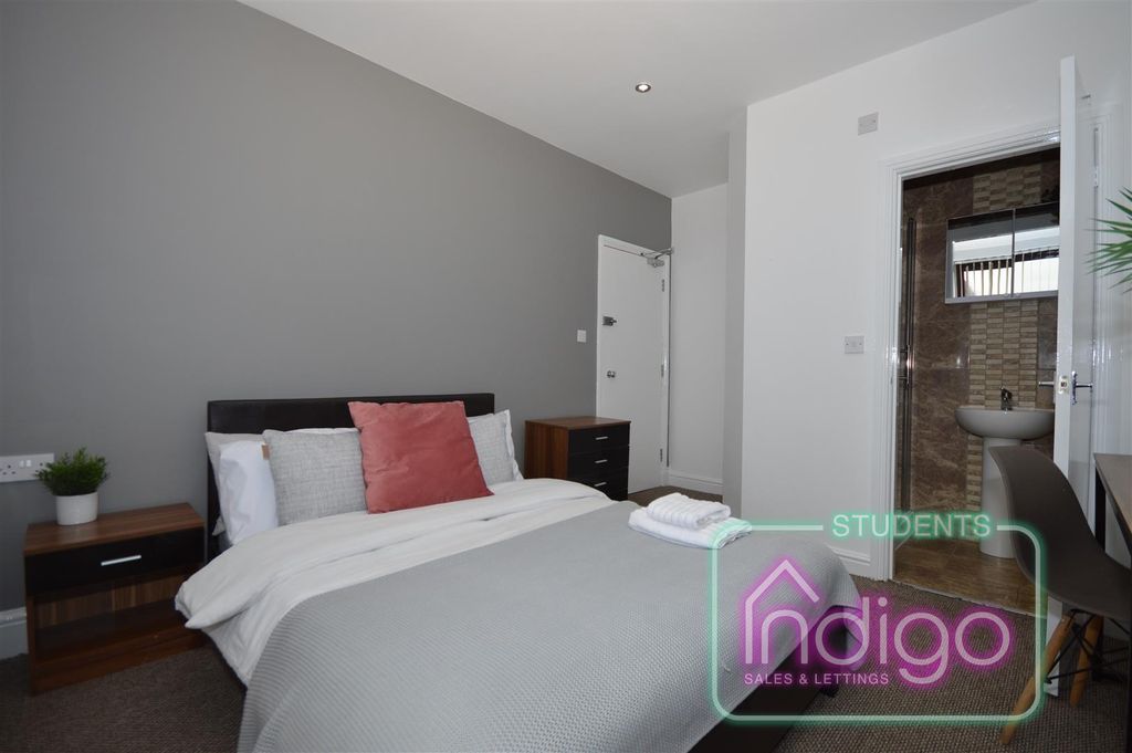 Property photo 1 of 28 Dsc_0057 (1).Jpg