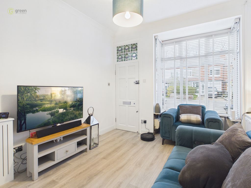 Property photo 2 of 43 Cam05459G0Pr0139Still038