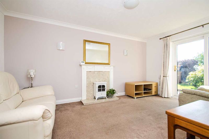 Property photo 3 of 26 Photo 12