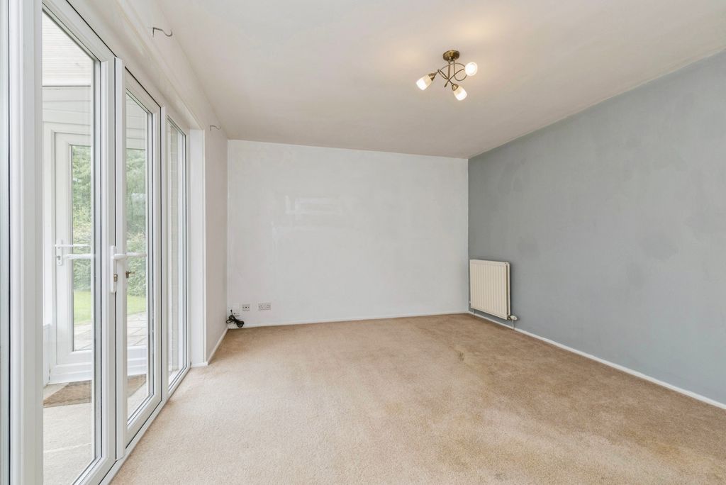 Property photo 3 of 20 Pbox-Img.Jpg