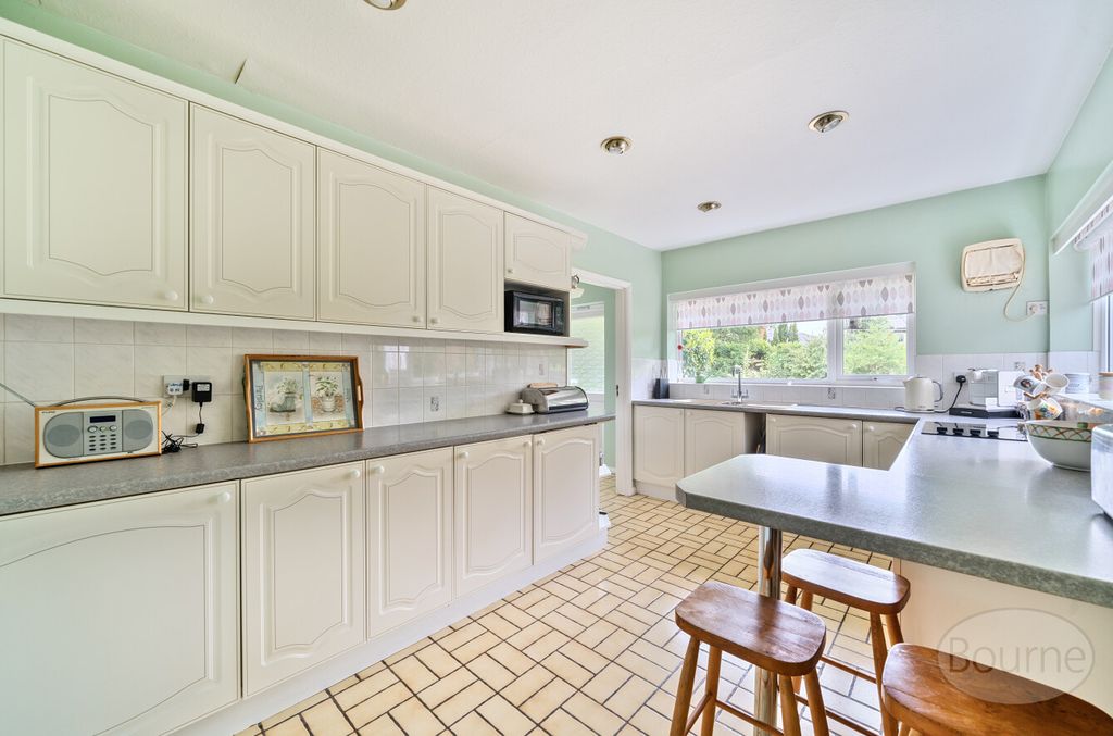Property photo 2 of 10 d5c3Df08-4255-445...