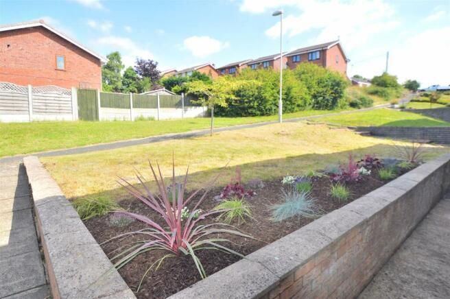 Property photo 2 of 19