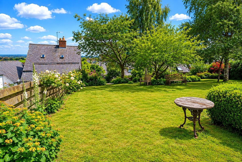 Property photo 3 of 31 Picture No. 01