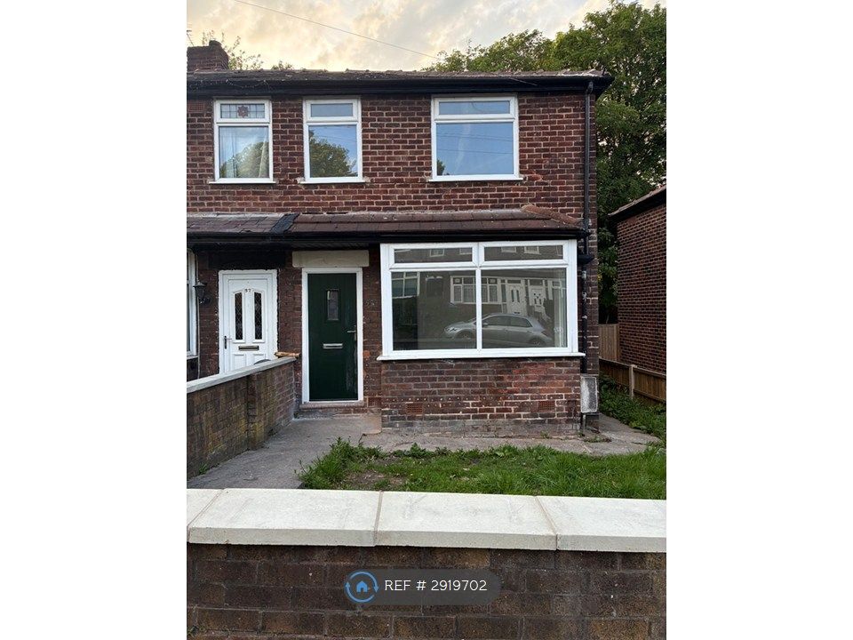 Property photo 2 of 12