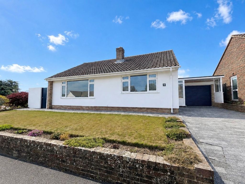Property photo 1 of 15