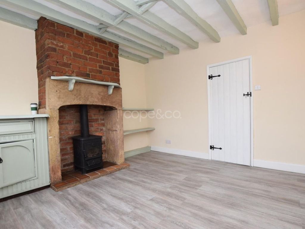 Property photo 3 of 11 1874033