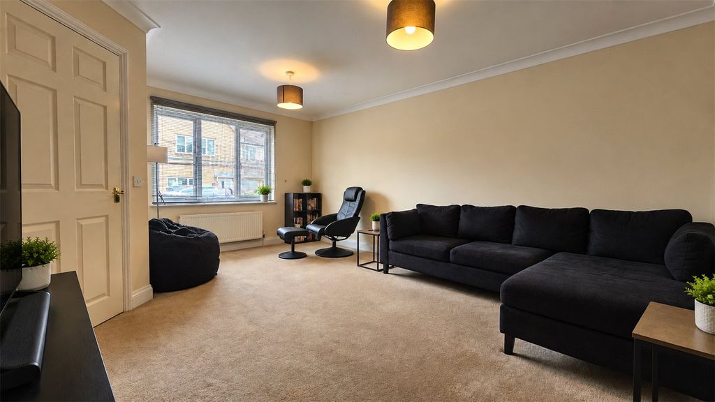 Property photo 2 of 12 Living Room