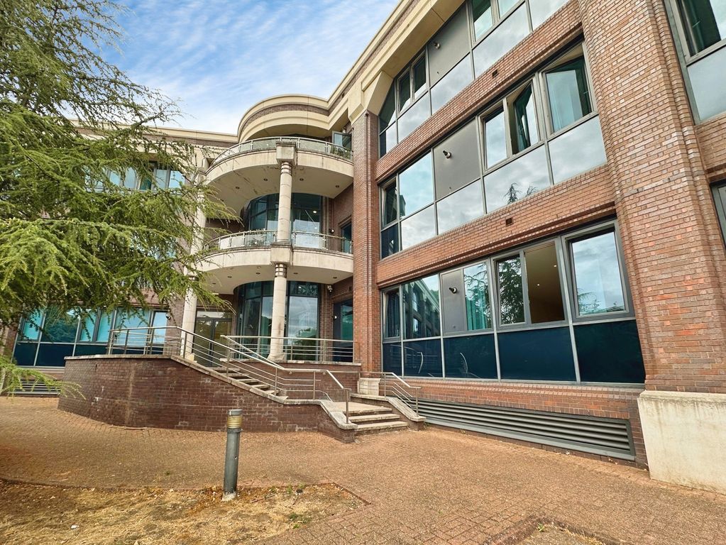 Property photo 1 of 15 Pbox-Img.Jpg