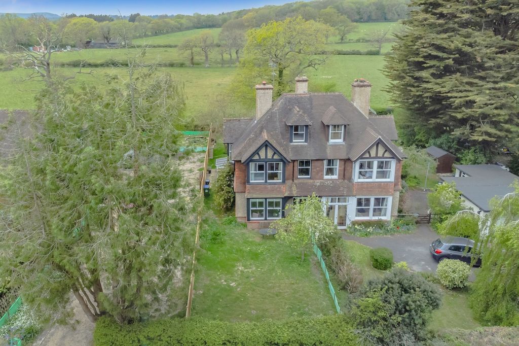 Property photo 1 of 30