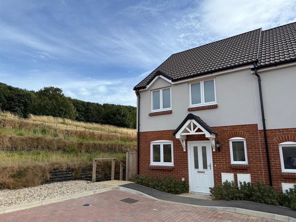 Property photo 1 of 13 Plot 472 Front.Jpeg
