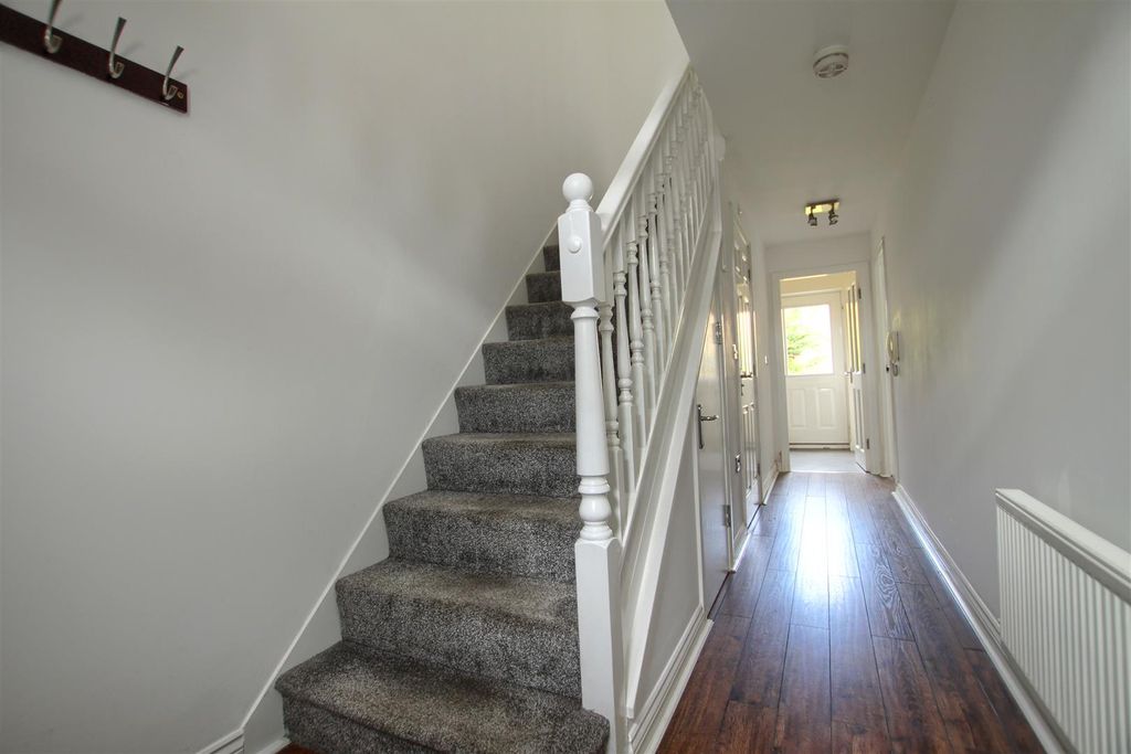 Property photo 3 of 15 Bv4.Jpg