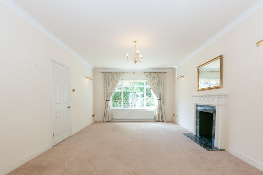 Property photo 2 of 10 Photo 05