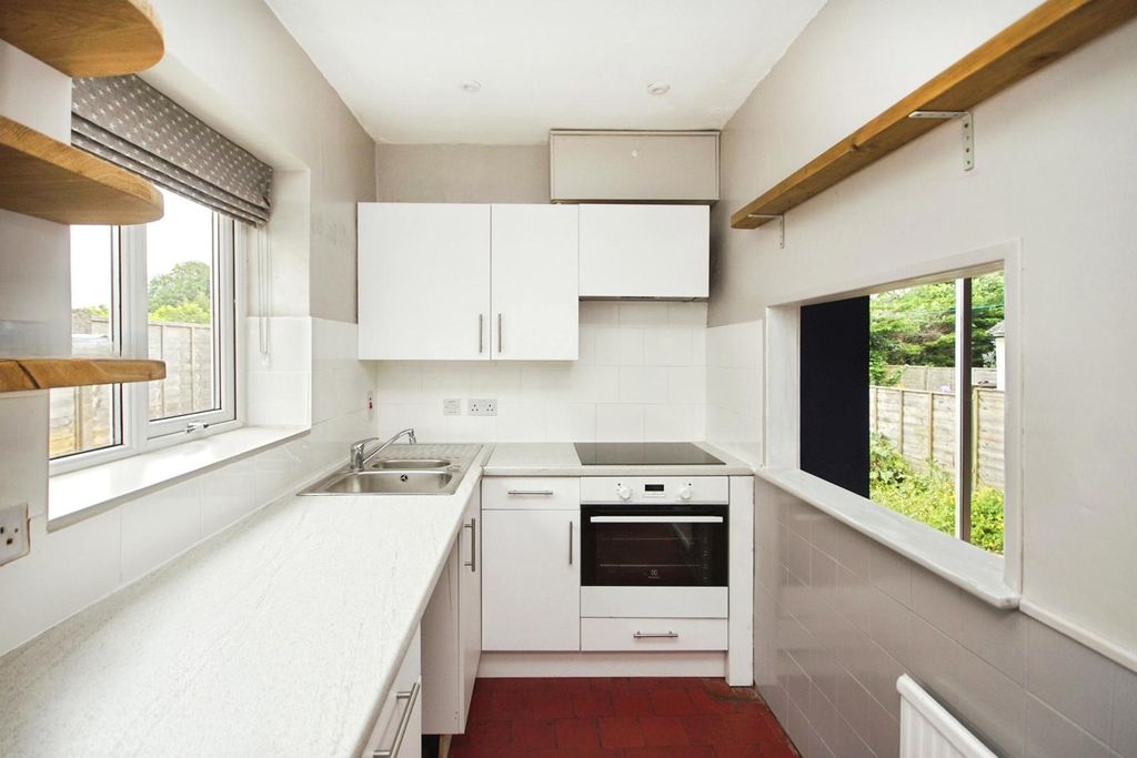 Property photo 2 of 17 Pbox-Img.Jpg