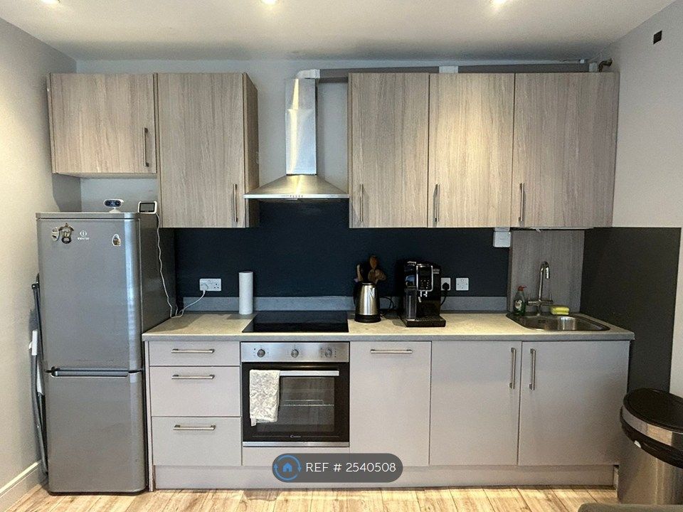 Property photo 2 of 5