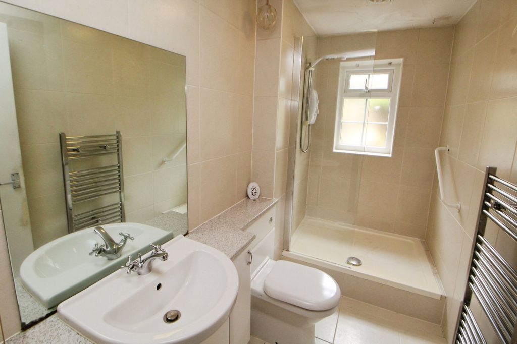 Property photo 3 of 11 Picture No. 22