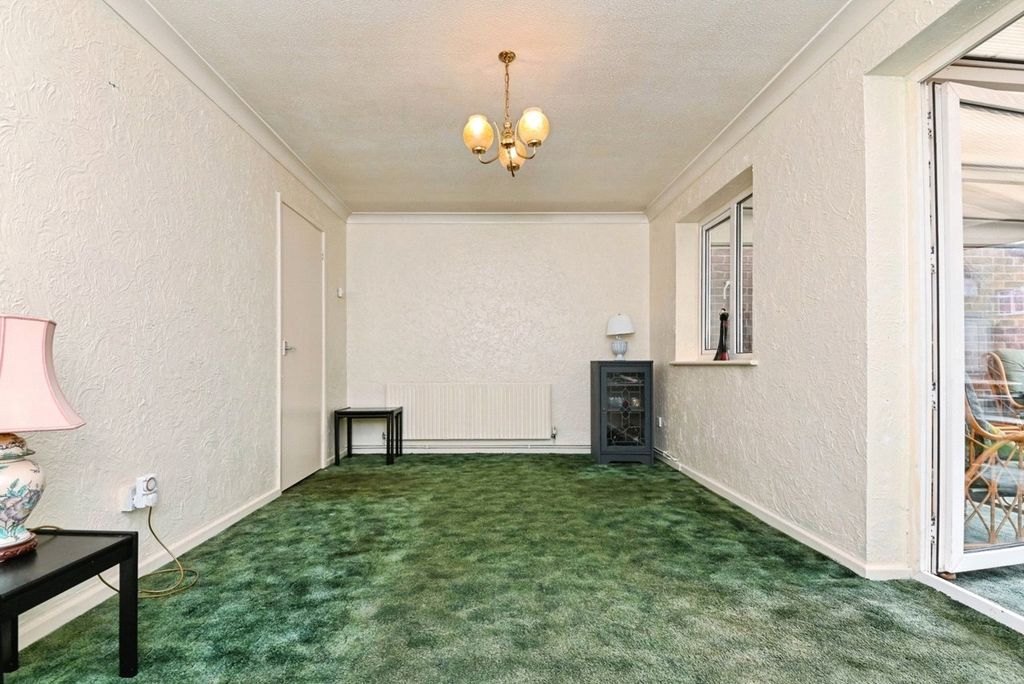 Property photo 2 of 6 Picture No. 21