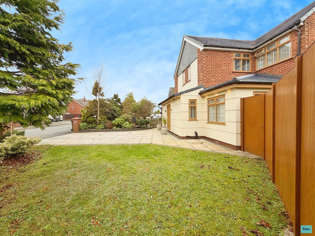 Property photo 2 of 31 12