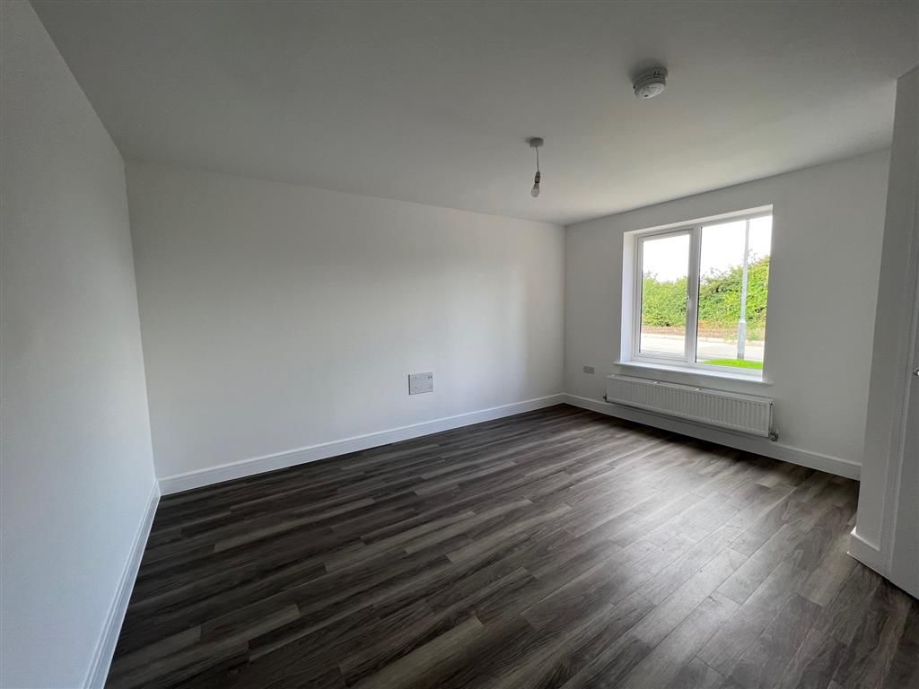 Property photo 3 of 12 Living Room