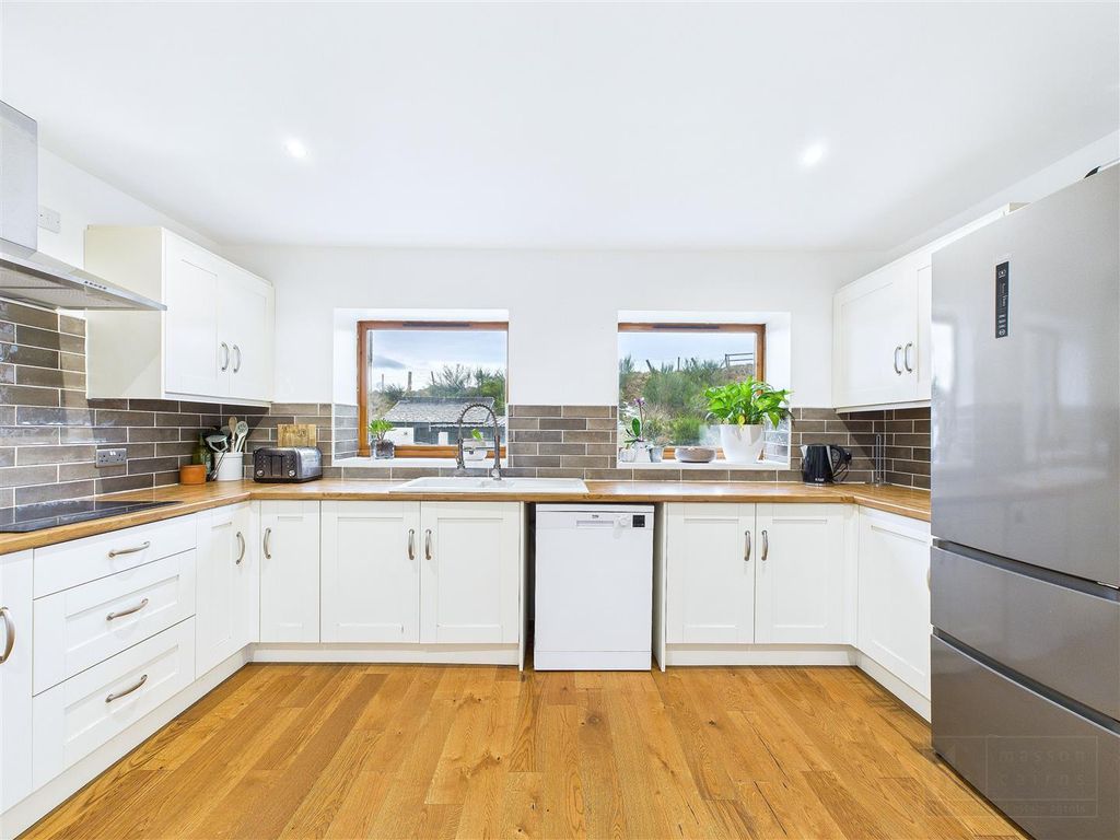 Property photo 2 of 35 Kitchen