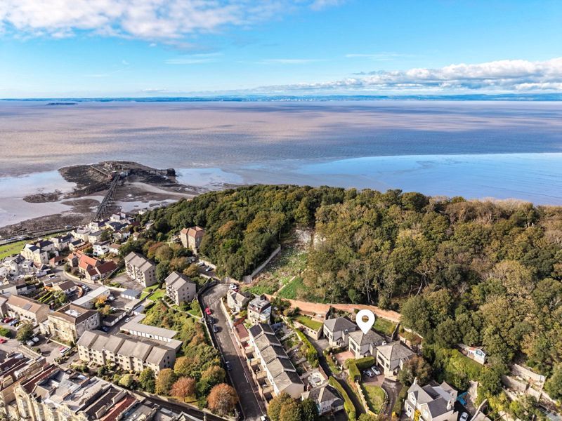 Property photo 2 of 39 Photo 3