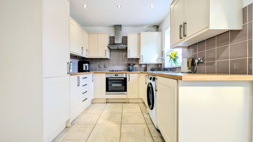 Property photo 2 of 16 Pxl_20260320_140009795.Mp~2