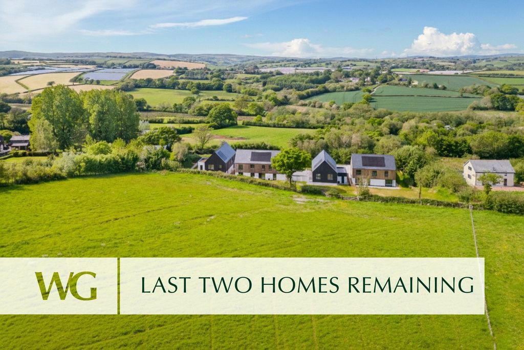 Property photo 1 of 13 External Elevation