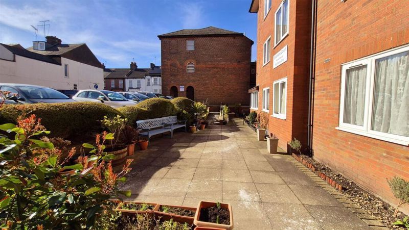 Property photo 3 of 5 Front