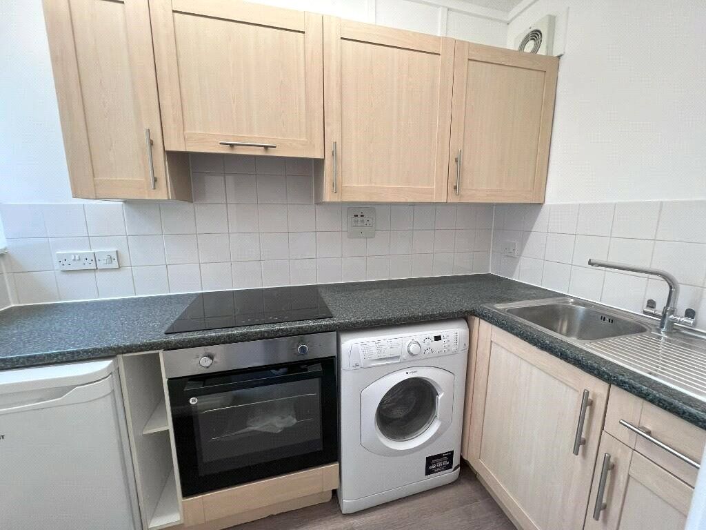 Property photo 2 of 3 Picture No. 01