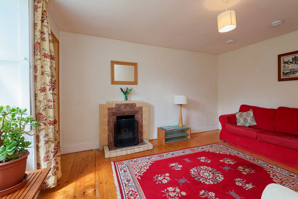 Property photo 3 of 30