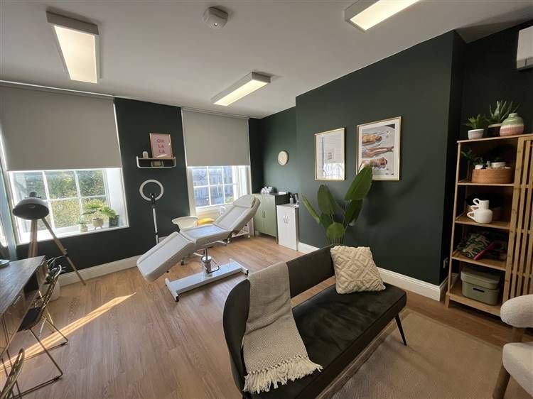 Property photo 3 of 12